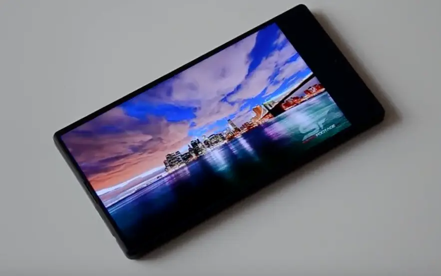 VKworld Mix+ promises dual camera features with a single camera