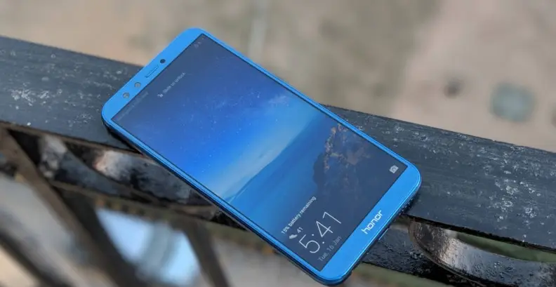 Huawei is giving away Bluetooth Earphones for Honor 9 Lite buyers in UK