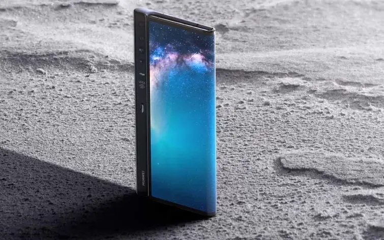 Huawei Mate X will be available in UK through network carrier Three