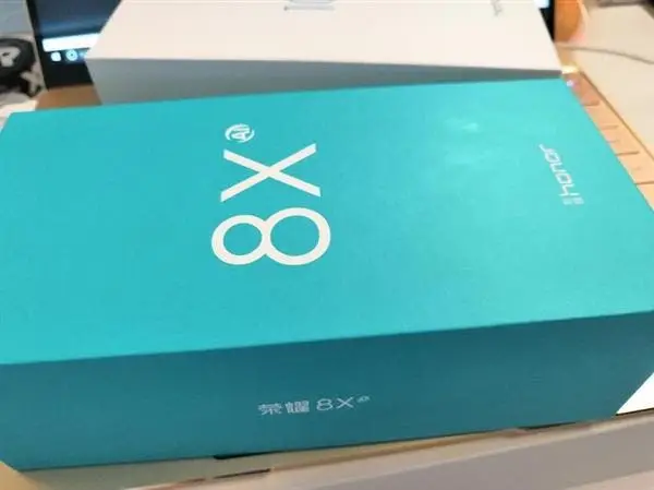Honor 8X Leaked in Another Spy Photo Showing Two Variants