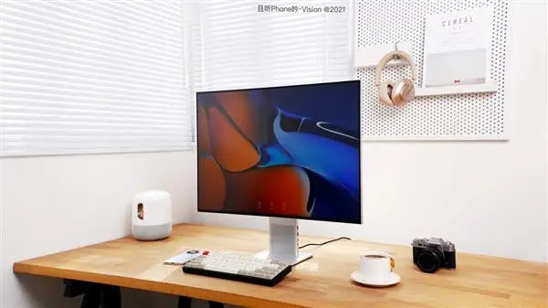 Huawei MateView Monitor For Professional Office Use Announced