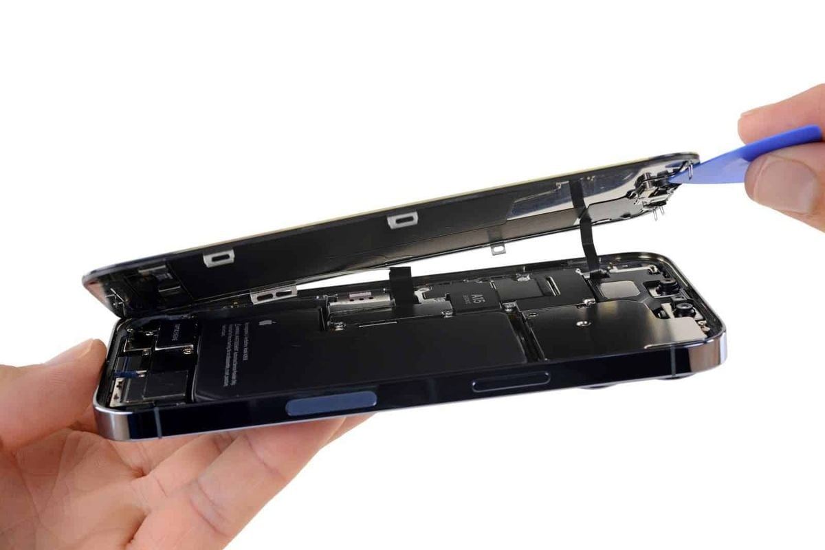 iPhone 13 Pro Teardown: good news from iFixit