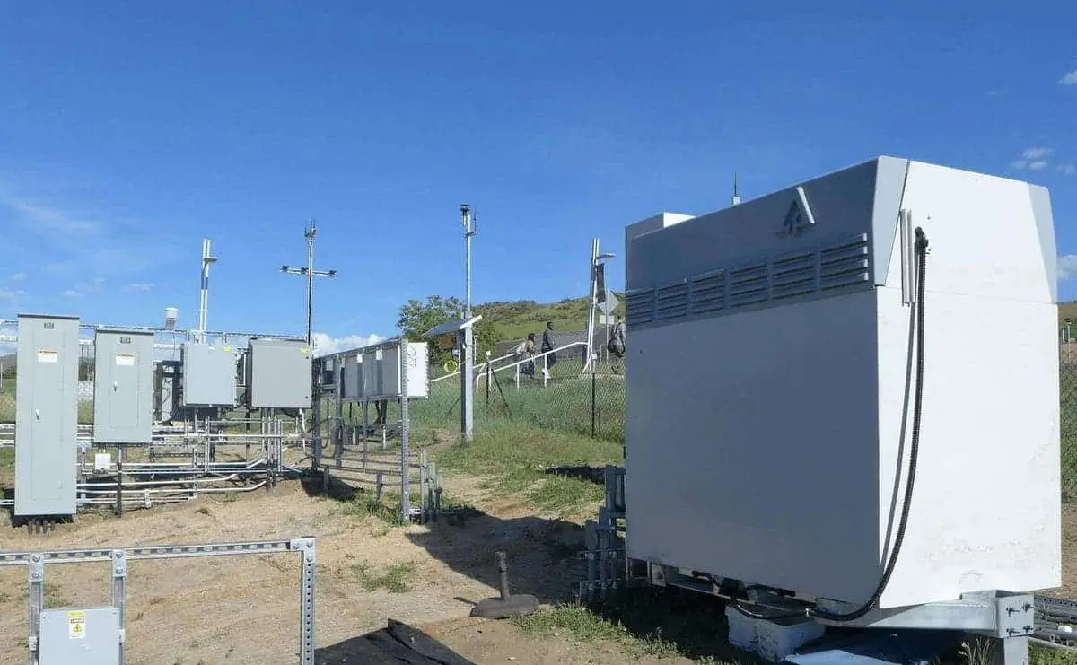 Away from Lithium & Sodium - can a Vanadium battery survive?