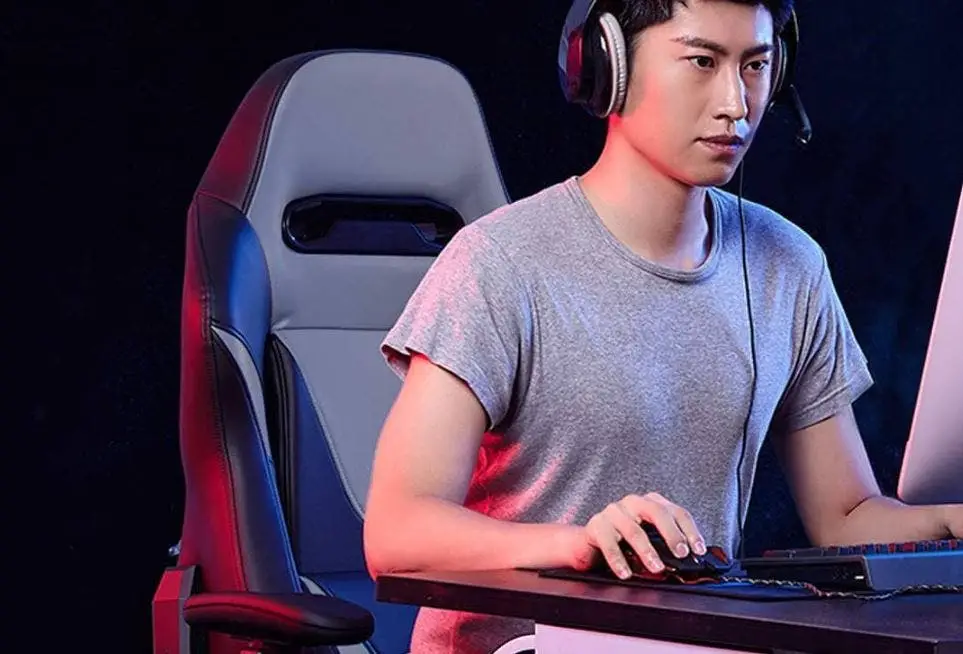 Xiaomi AutoFull e-sports Chair Released For 999 Yuan ($150)
