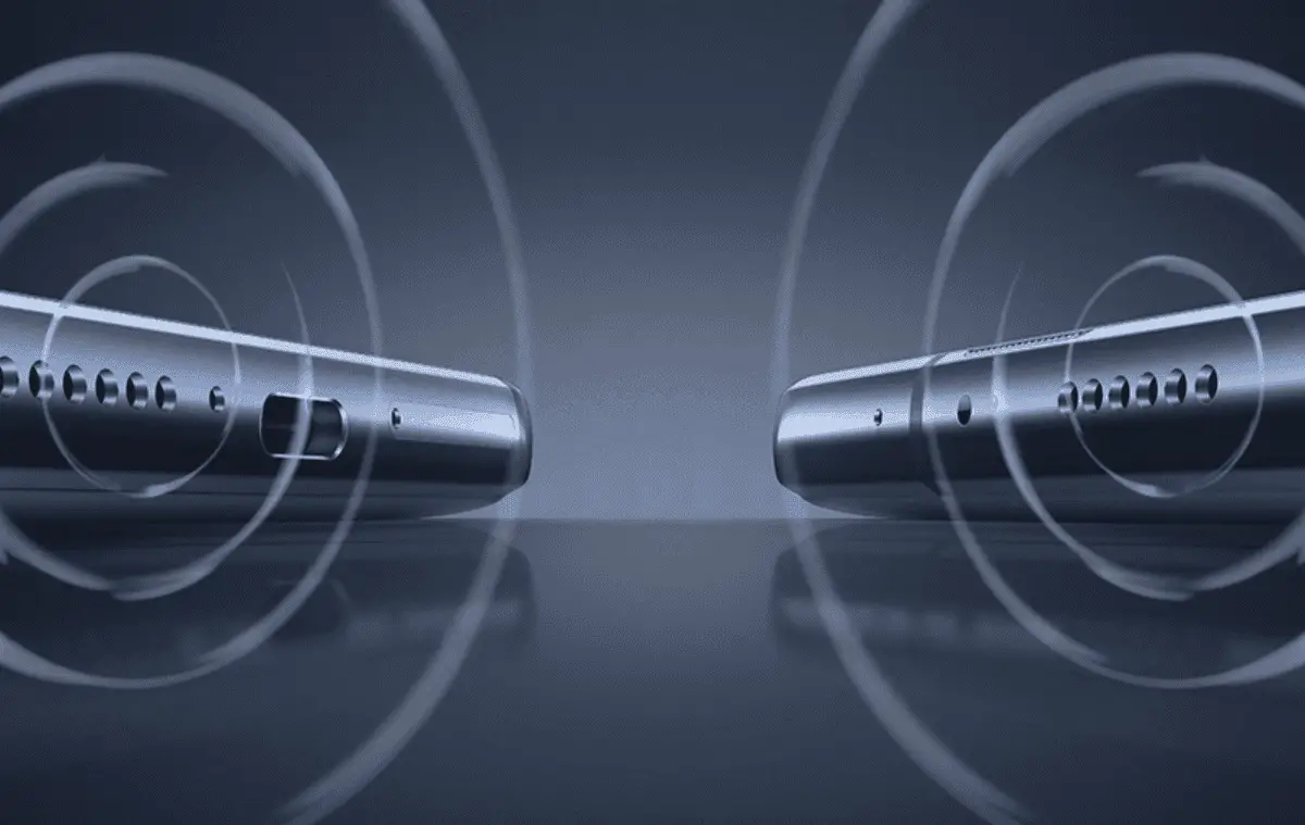 Xiaomi Mi 10 comes with symmetrical dual speakers & 100% stereo experience