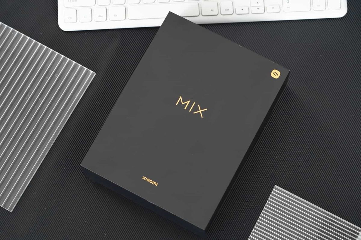 Xiaomi Mi MIX 4 gets a huge price cut - Xiaomi 12 is coming