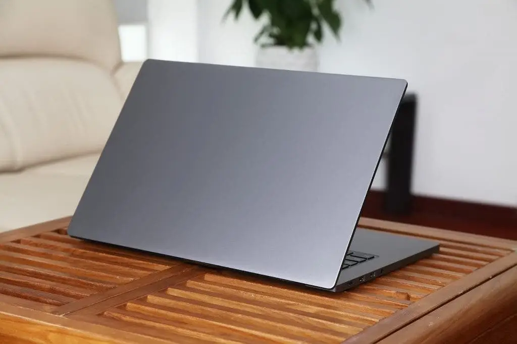 Strategy Analytics: Lenovo and HP own half of the laptop market