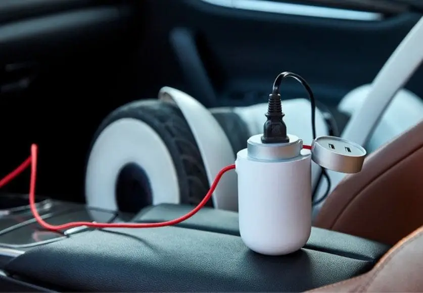 Xiaomi Releases Mi Car Inverter With Multiple Ports - To Sell For 199 Yuan ($31)