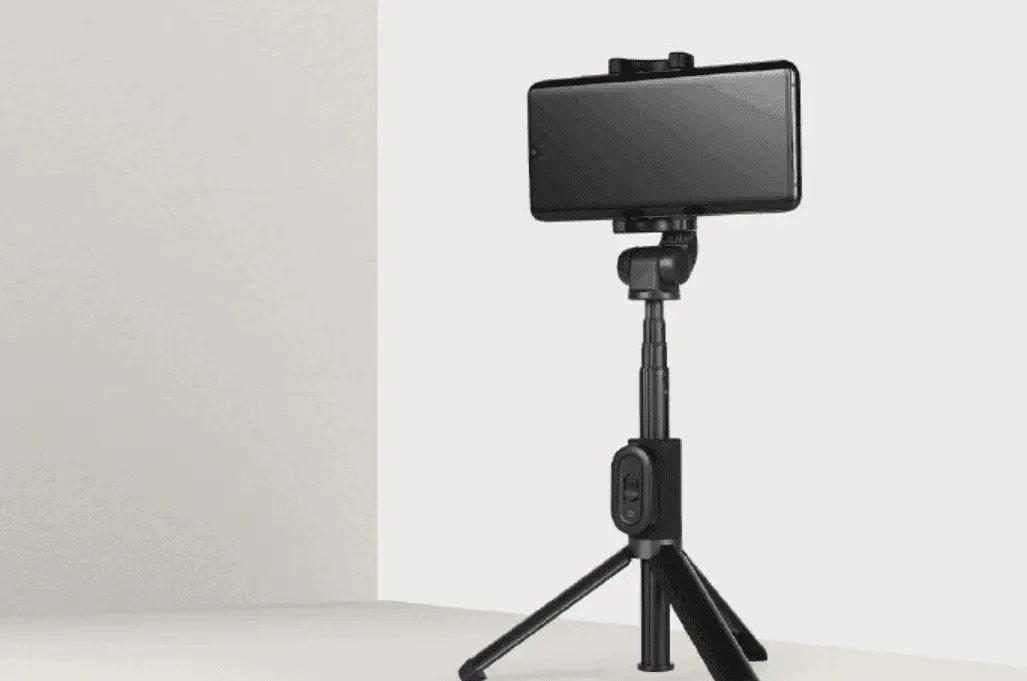 Xiaomi zoom bracket selfie stick to start crowdfunding for 79 yuan ($12)