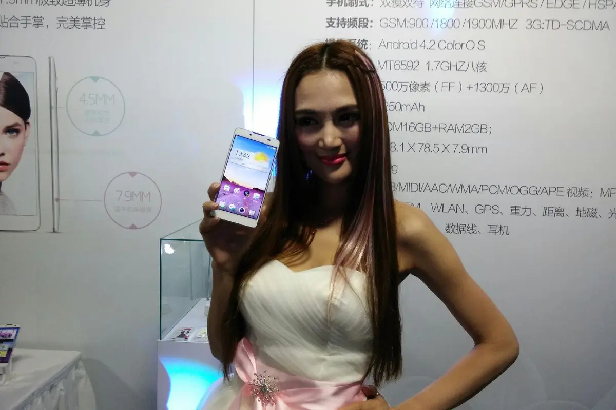 The Alva Slim Note arrives aimed at the ladies with Oppo’s ColorOS!