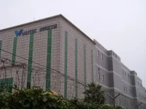 Apple Admits to Safety Issues at Chinese Factories