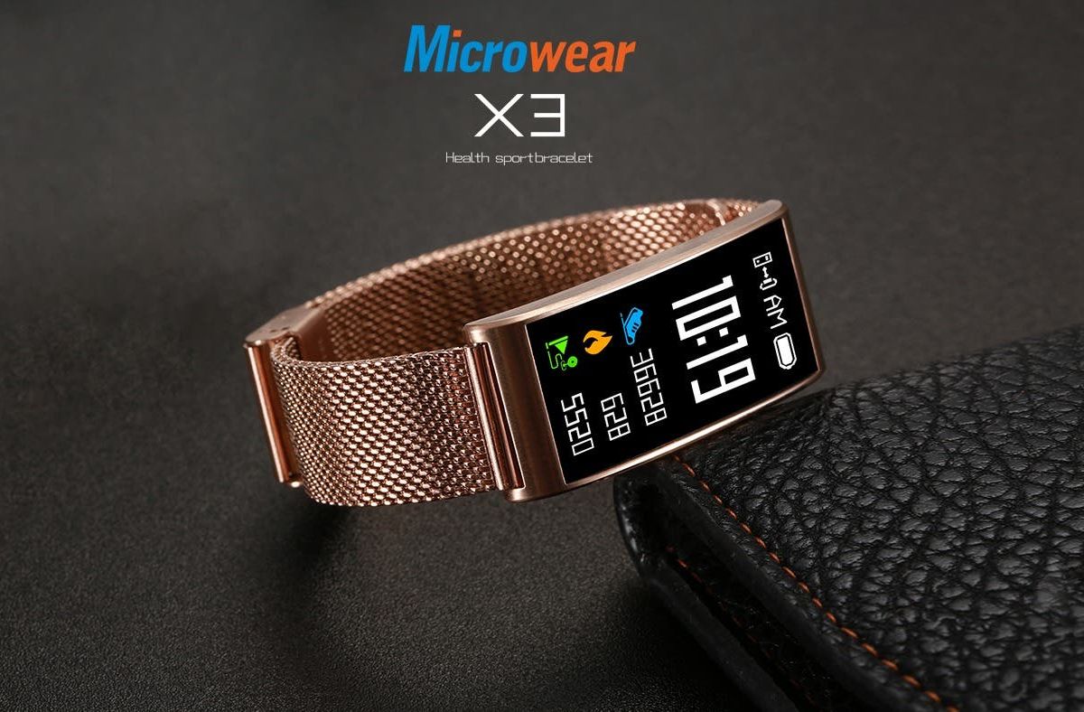 Do you want to win two Microwear X3 smartbands for free?