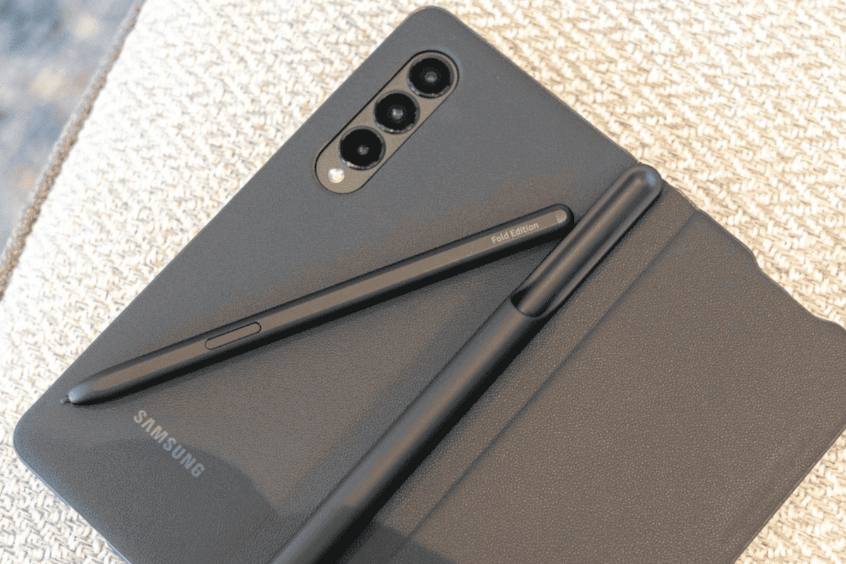 Samsung Galaxy Z Fold 4 will inherit the design of the Galaxy S22 Ultra