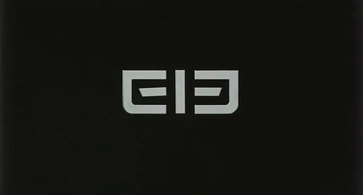 Elephone will be shipping new 2K flagships with 4GB RAM not 3GB