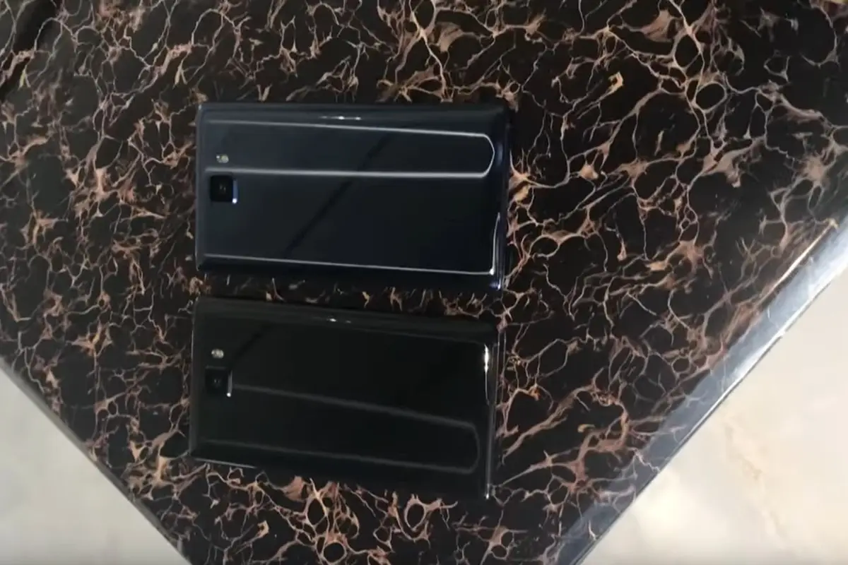 First Look at the Tri-Bezel-Less Elephone S8's Back Cover! (Video)