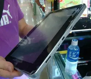 Exclusive: Hands On With The ePad Android Tablet