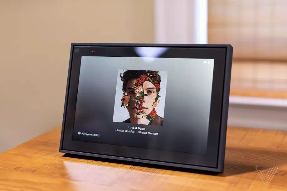 Facebook replaces 'Hey Portal' with 'Hey Facebook' for its smart products!