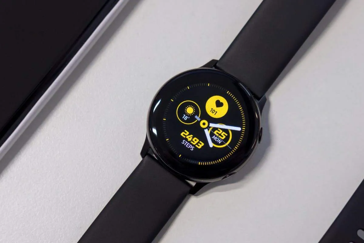 Samsung Galaxy Watch 4 new update can "paralyze" smartwatches