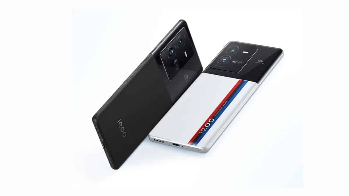 iQOO 10 Pro: the world's first smartphone with 200W charging is launched