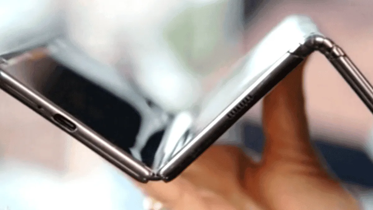 Microsoft Surface Trio? Patents emerge for a possible tri-folding Surface Phone