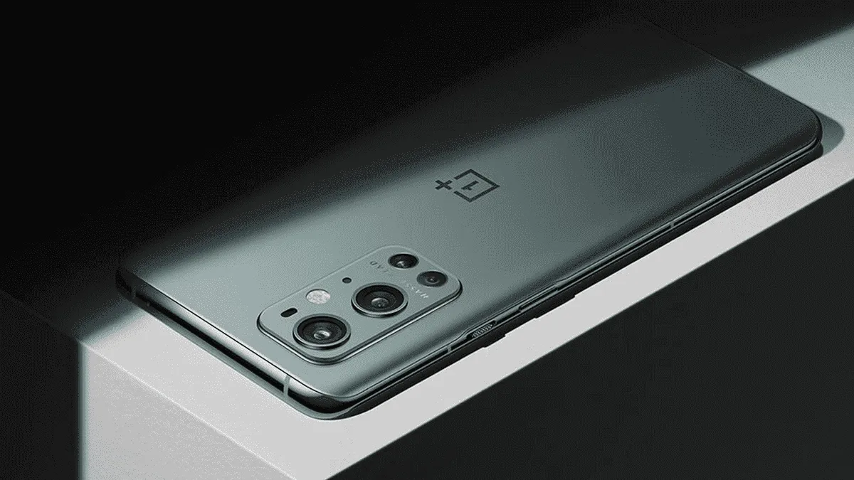 OnePlus Nord 2T Render Shows A Big Camera Module At The Back