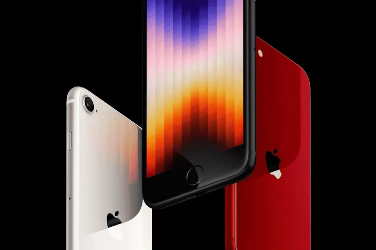 Repairing your iPhone SE (2022) won't be an easy task