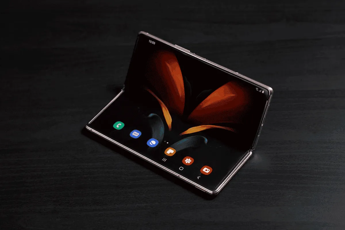 Samsung Smartphone with Sliding Display certified by Wipo