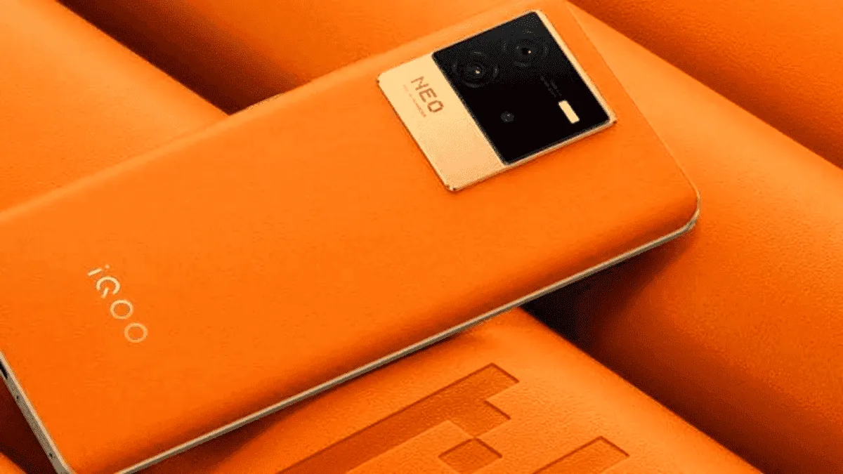 iQOO Neo 6 SE renders confirm the phone's design