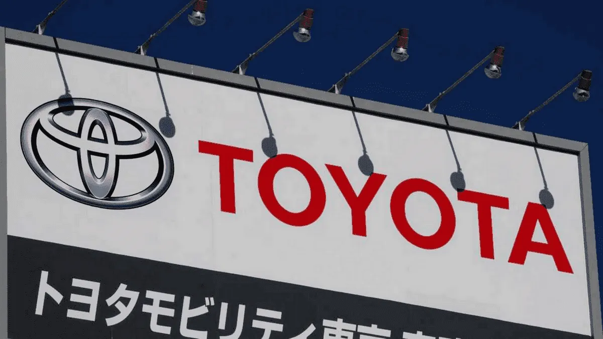 Toyota pressures Japan to raise efforts on infrastructure for EVs