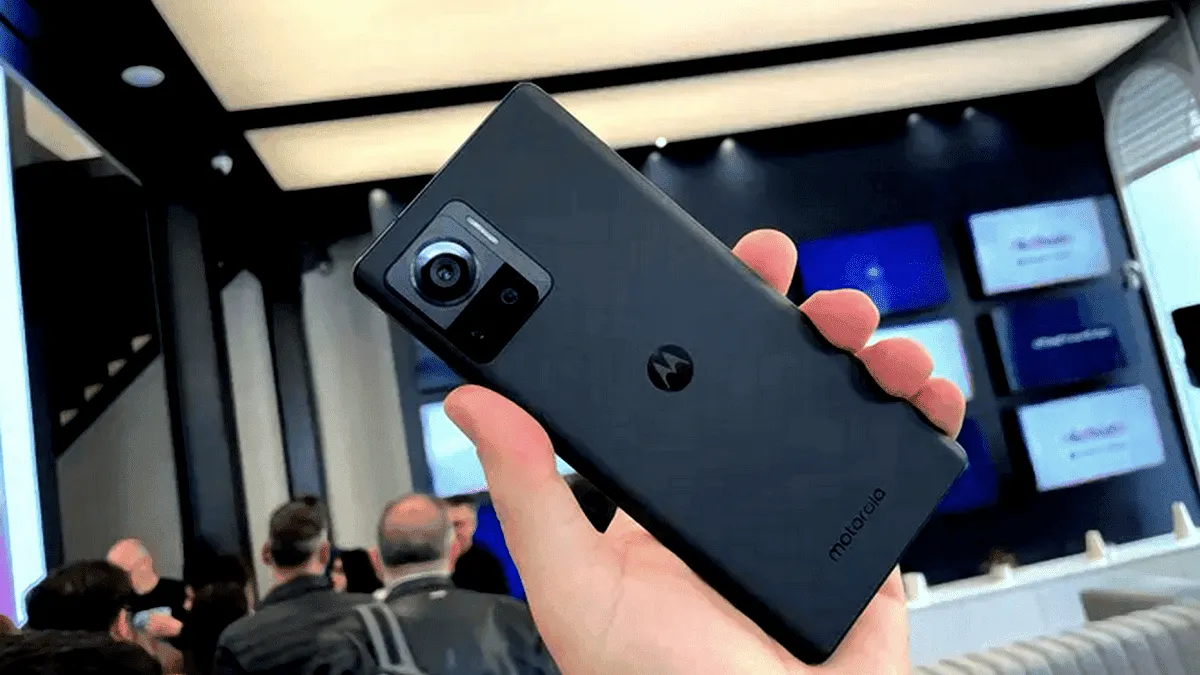 iPhone 14 killer is here! Motorola Edge 30 Ultra comes to conquer