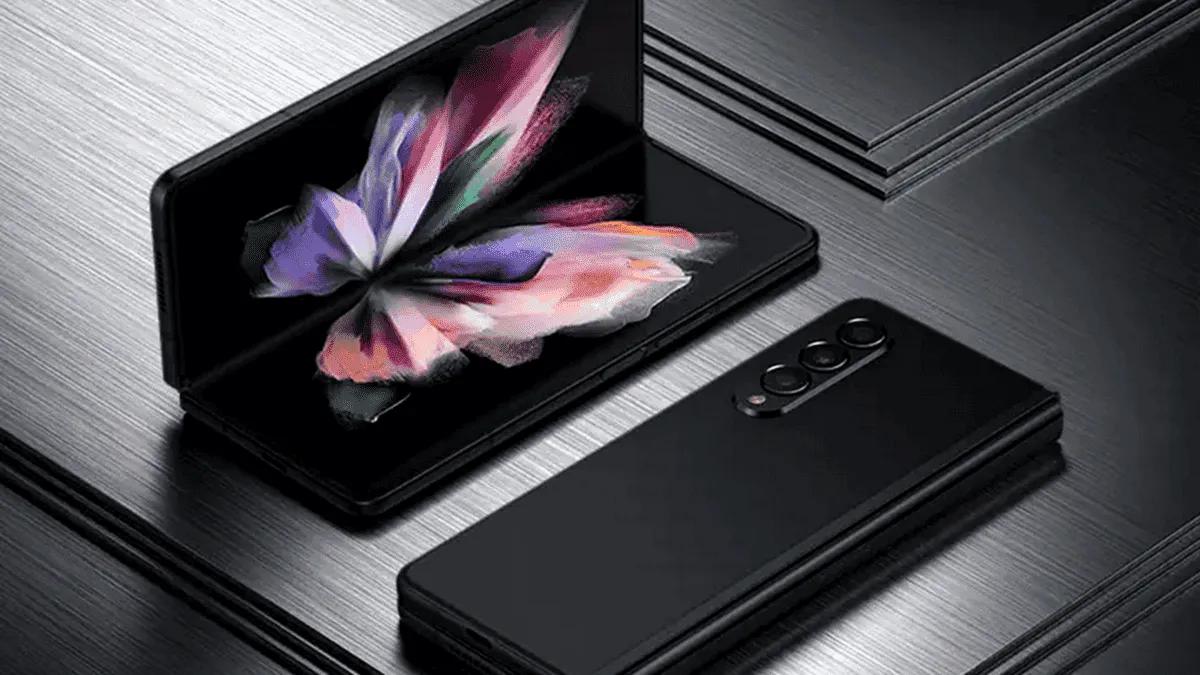 Galaxy Z Fold3 and Z Flip3 get One UI 5.0 update