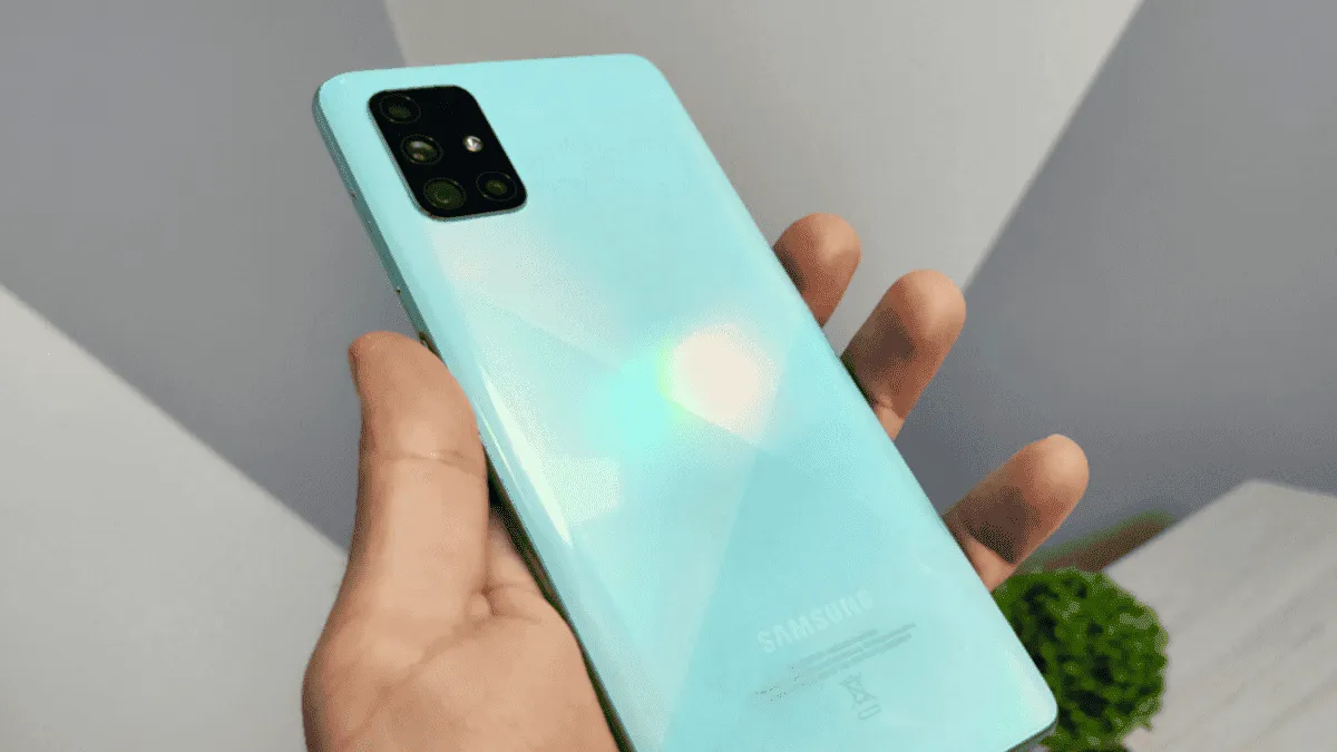 Samsung Galaxy A71 and F62 get One UI 5 with Android 13