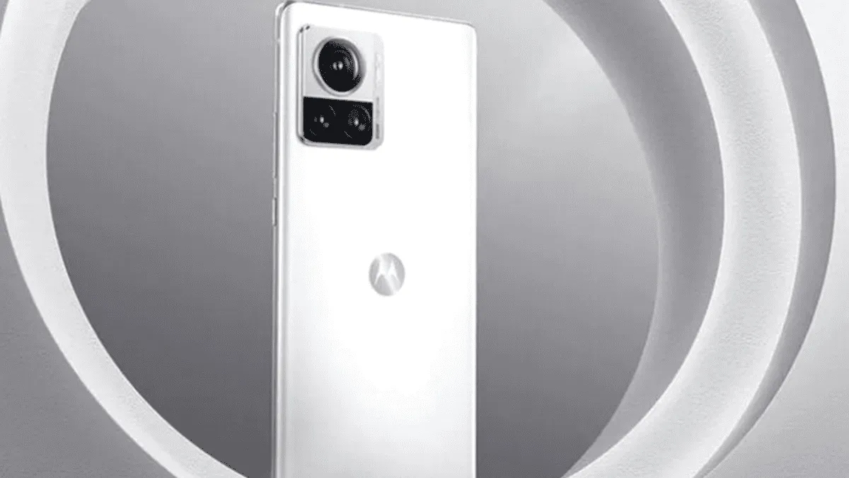 Motorola X40 with Snapdragon 8 Gen 2 launches in December