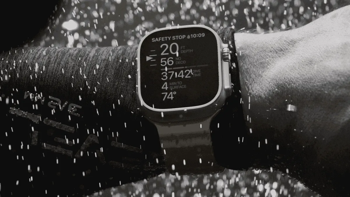Apple Watch Ultra will bring a new display tech that overcomes OLED in 2024
