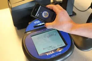 iPhone 5 could support Mastercard Paypass NFC