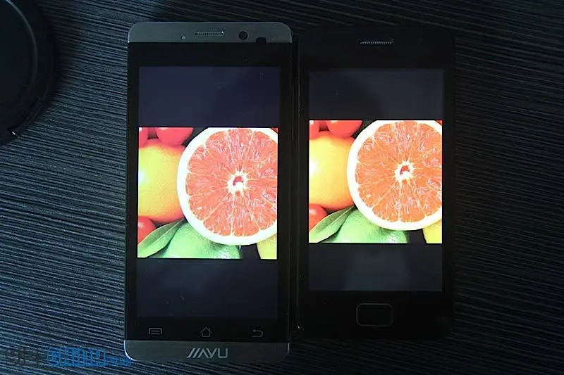 JiaYu G3 Screen Vs JiaYu G2 Screen Photos