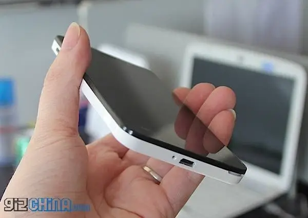 JiaYu G4 Vs. Umi X2