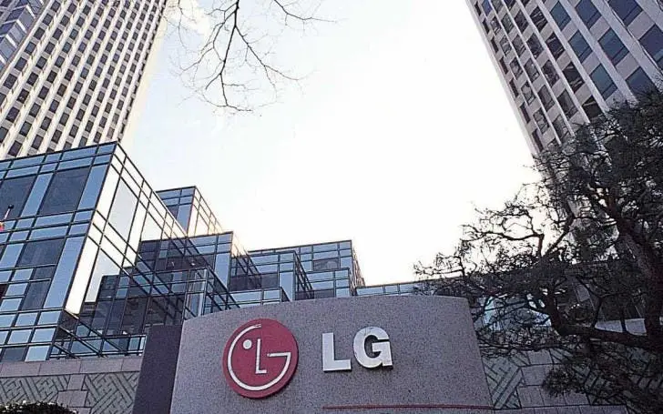 LG's Foldable Smartphone to make a debut at CES 2019