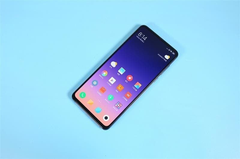 Xiaomi's first 5G phone seems abandoned - misses out on major update