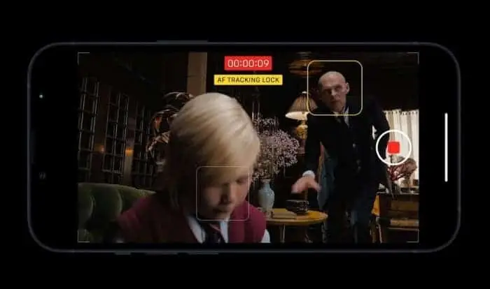 iPhone 13 series 12MP camera supports Cinema mode for the first time