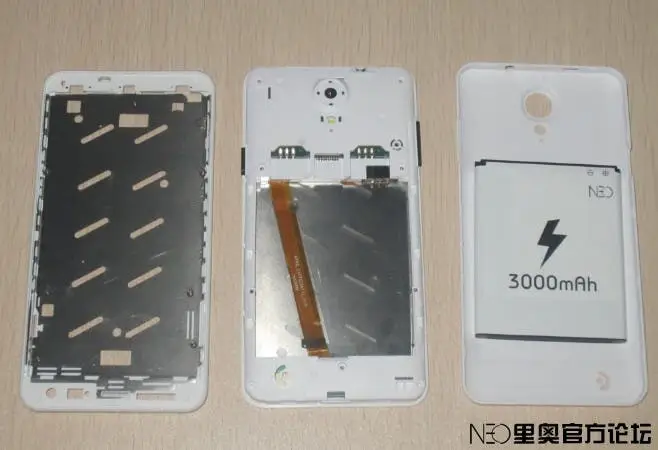 Neo N003 tear-down photos show off 3000mAh battery