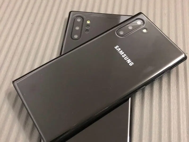Samsung Galaxy Note 10 and Note 10+: comparison of the dimensions