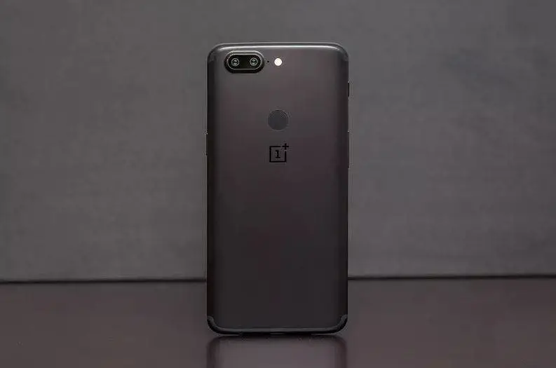 OnePlus gets caught up in more involuntary data sending