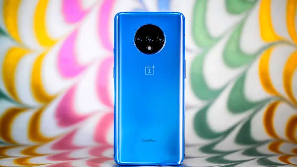 OnePlus 7 and 7T get OxygenOS Open Beta 17 / 7 with August 2020 security patch