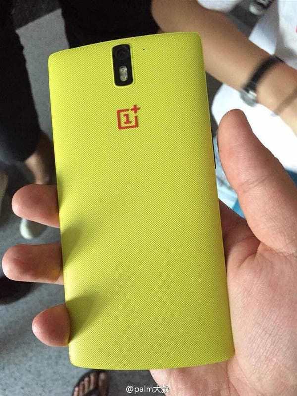 Yellow and Red OnePlus One spotted, limited edition or 3rd party?