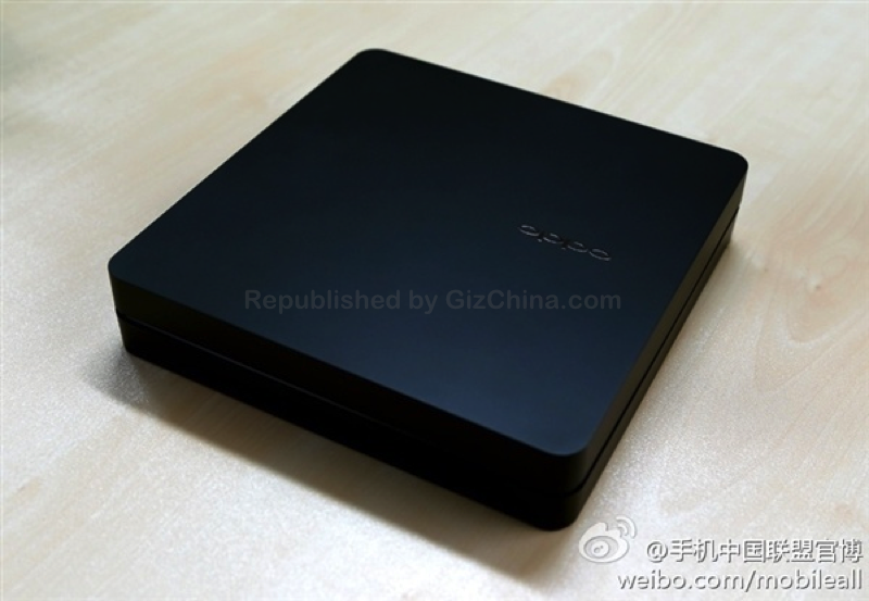 Oppo Find 7 Packaging, looks similar to Oppo N1