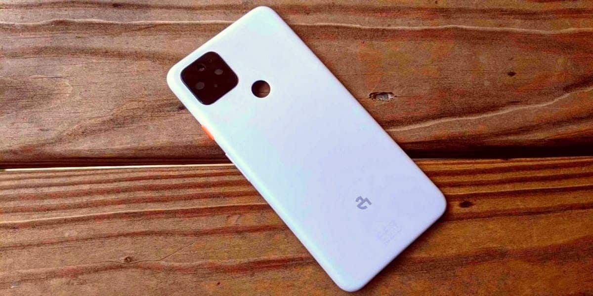 This is what the Pixel 4a XL could have been