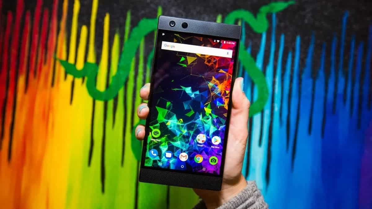 Razer Phone 2 receives an update with July 2020 security patch