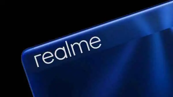 Realme 8 Pro spotted, features a bold design