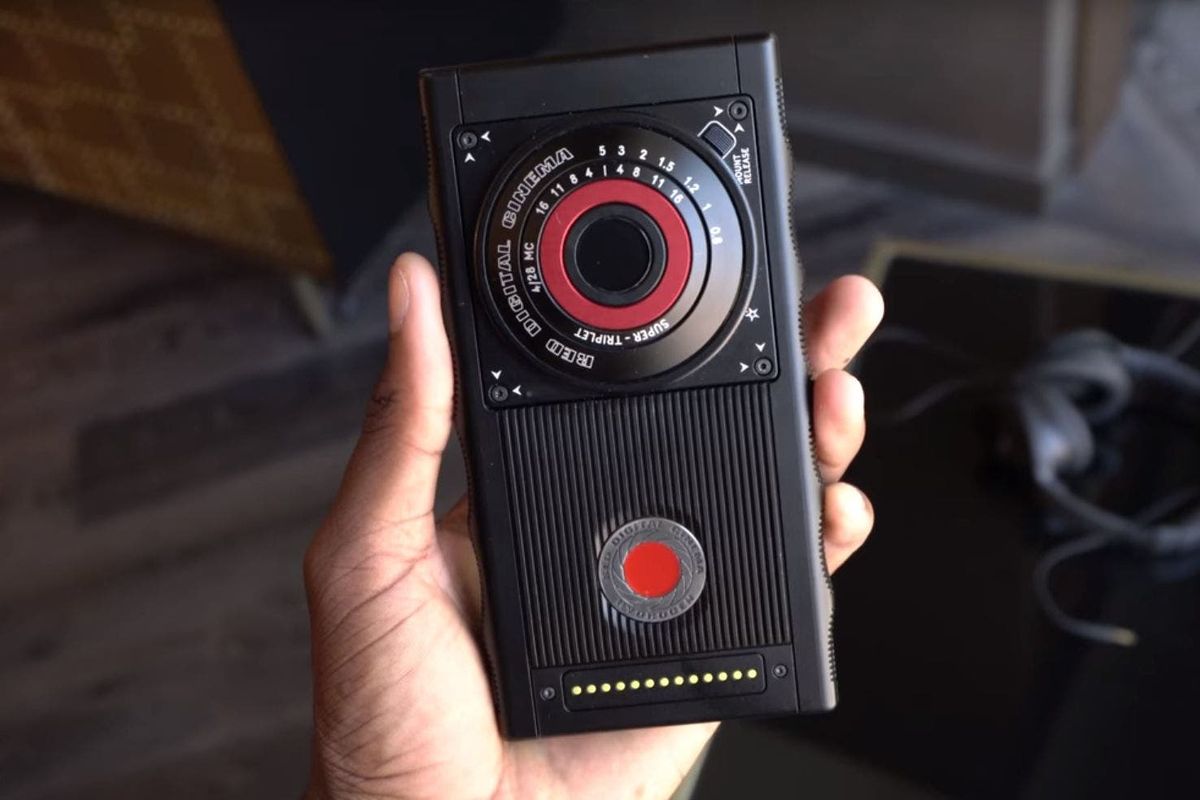 RED Hydrogen One with 3D Display, Full Specs Unveiled